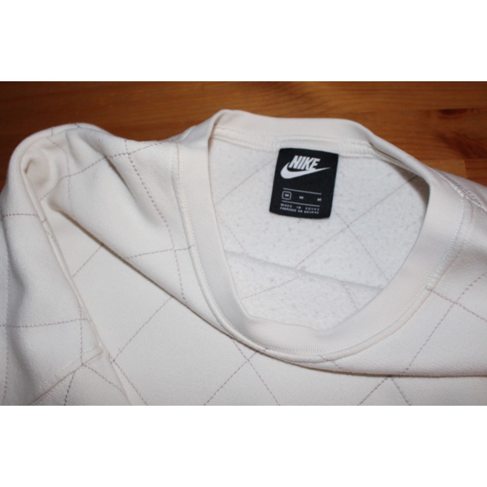 nike pullover - Picture 8 of 9